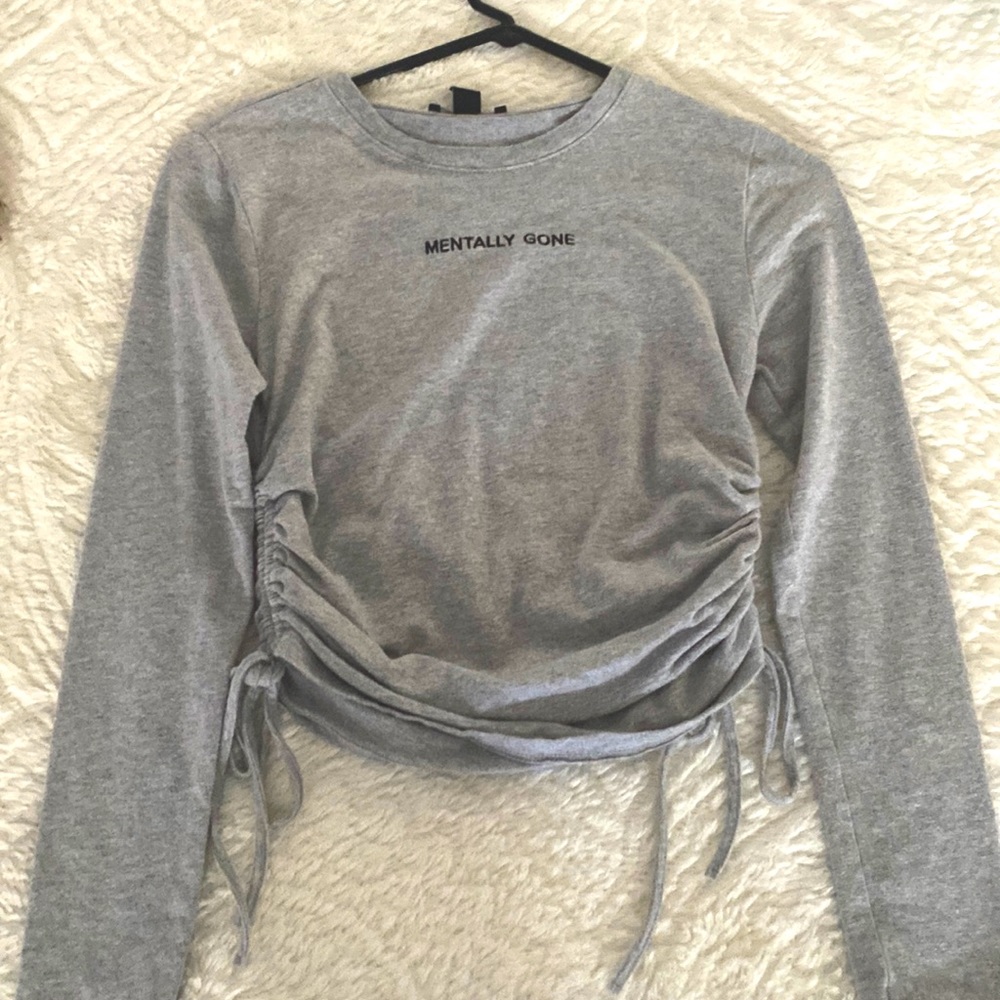 Forever 21 long sleeve crop top Size woman’s small